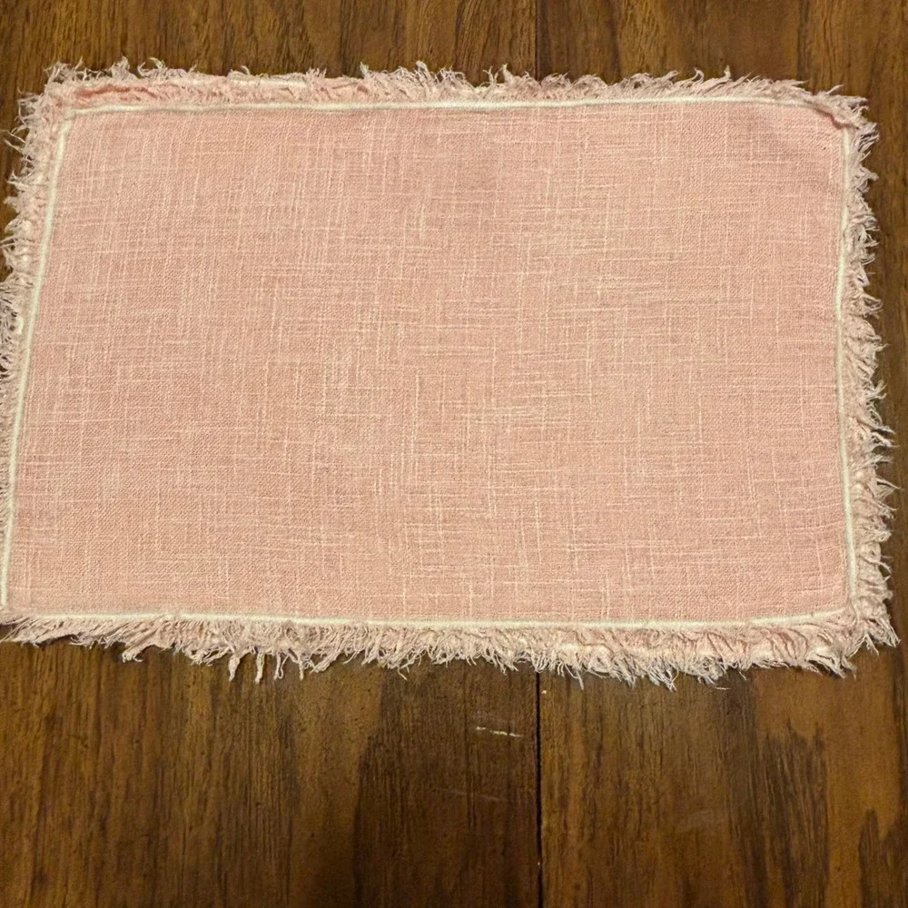 Vintage Pink Fringed Linen Textured Table Runner Placemats Napkins Set 9pc
